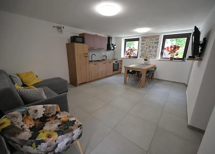 Sen アパート コバリード